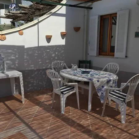 Villa The Marinette Terrace Overlooking The Sea